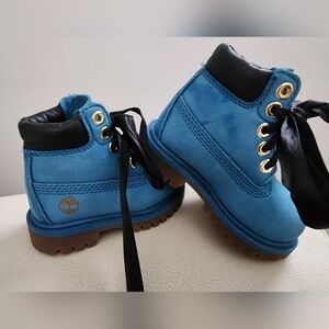 Timberland Classic Boots Hiking Toddler Boys Girls Sz 4 Genuine Leather